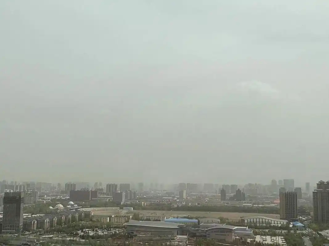 寧夏推進(jìn)美麗城市建設：以空氣質(zhì)量達標為核心 攻堅移動(dòng)源、揚塵等污染治理