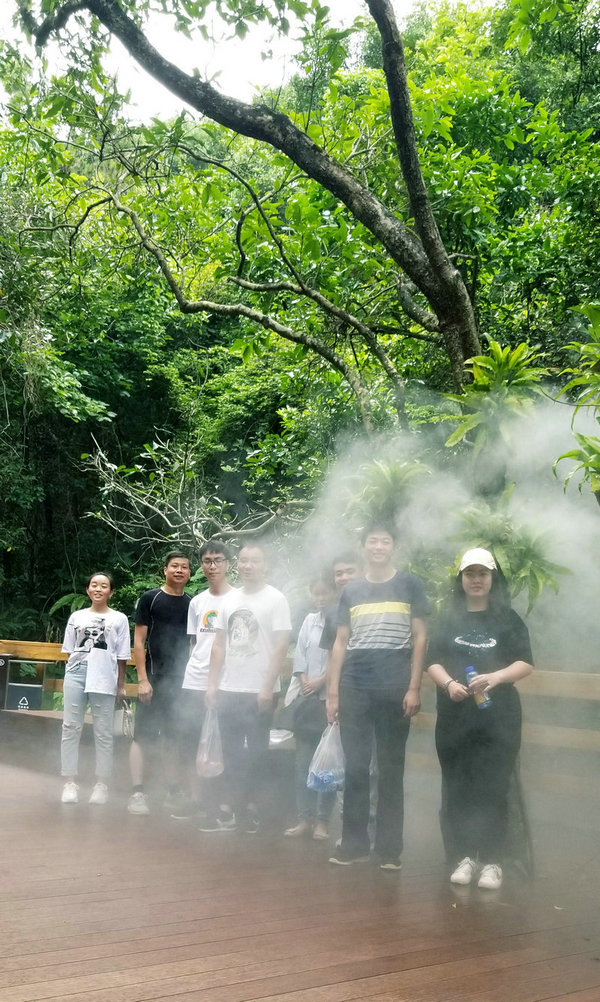 越是前進(jìn)，風(fēng)景越是迷人